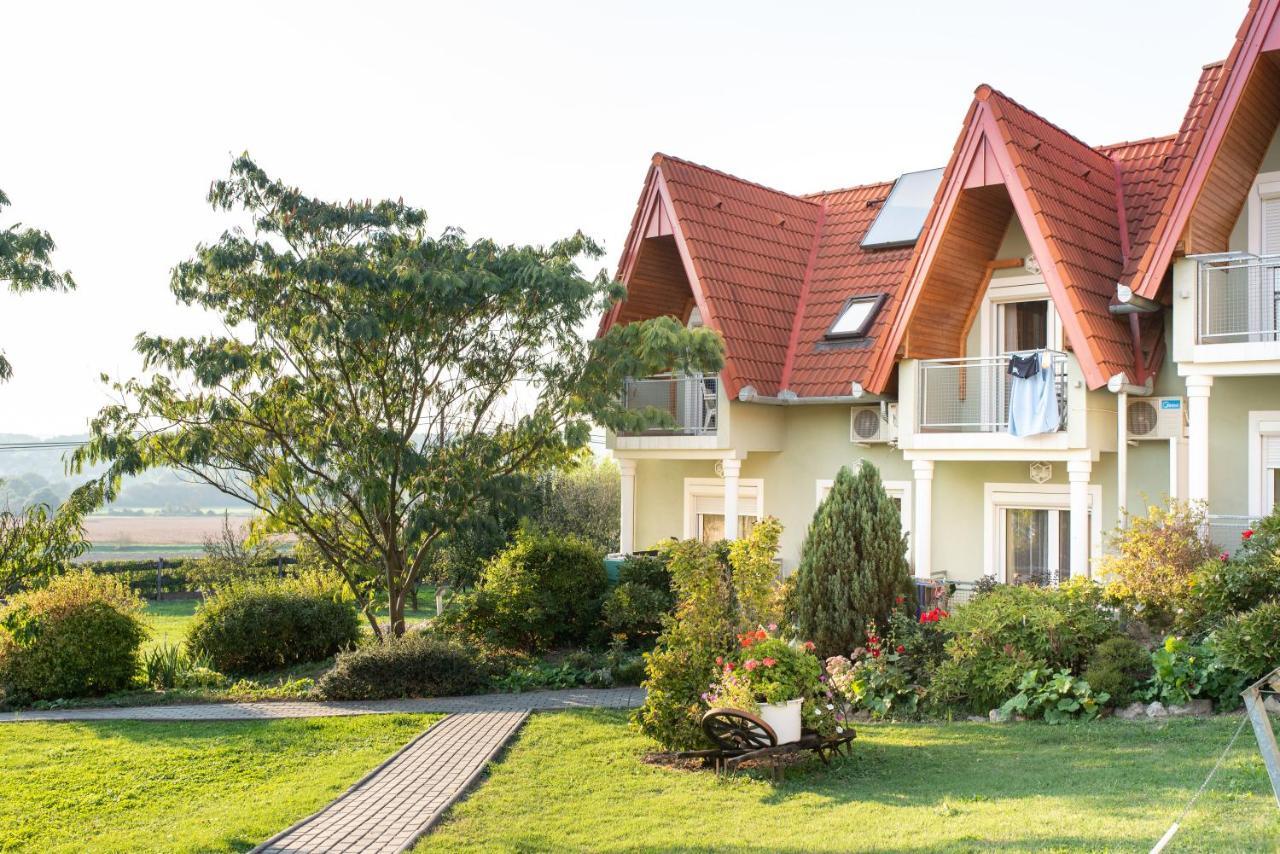 Andrea Wellness Garden Hotel Cserszegtomaj Exterior foto
